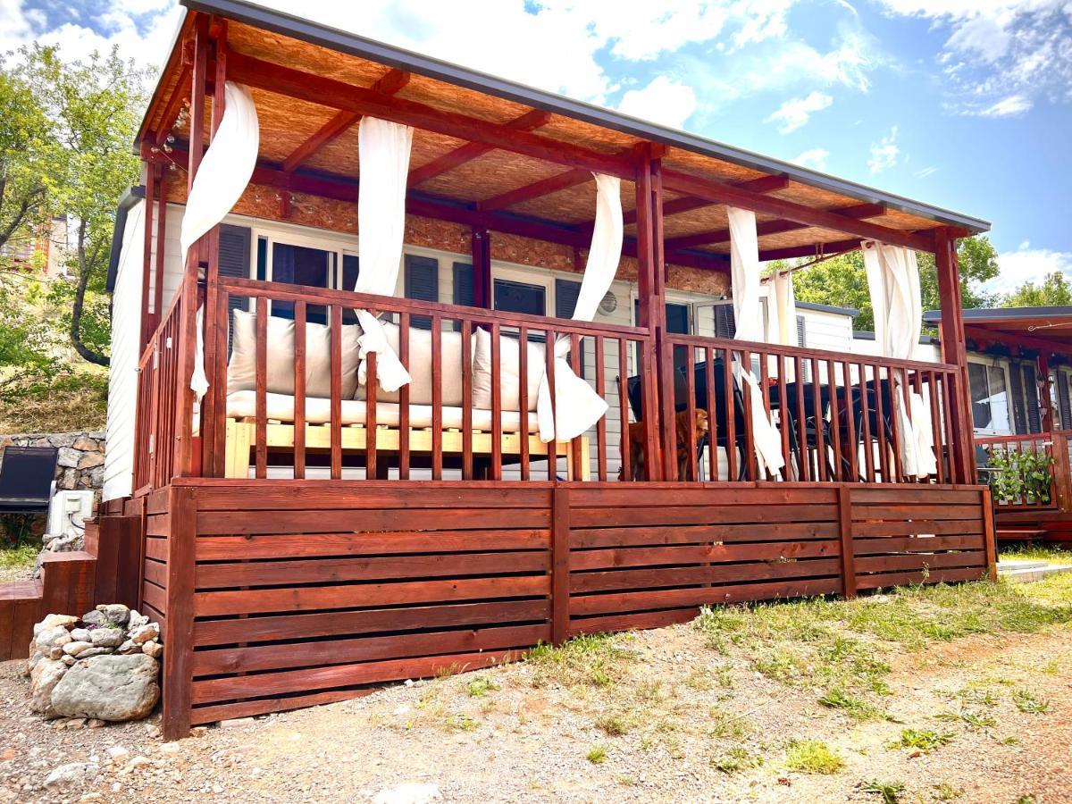 Mobile Home Nebo Luxus كلينوفيتسا المظهر الخارجي الصورة