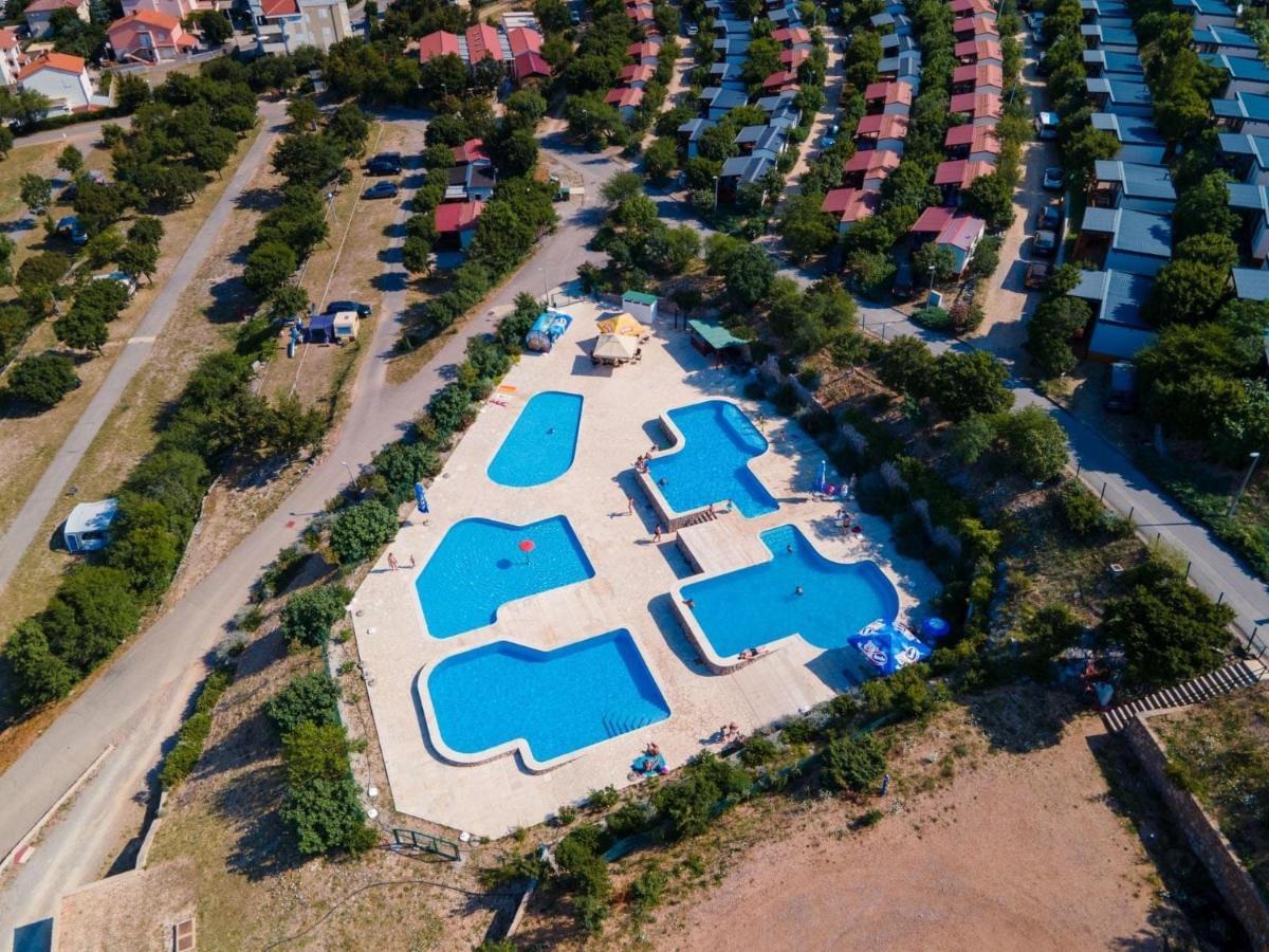 Mobile Home Nebo Luxus كلينوفيتسا المظهر الخارجي الصورة