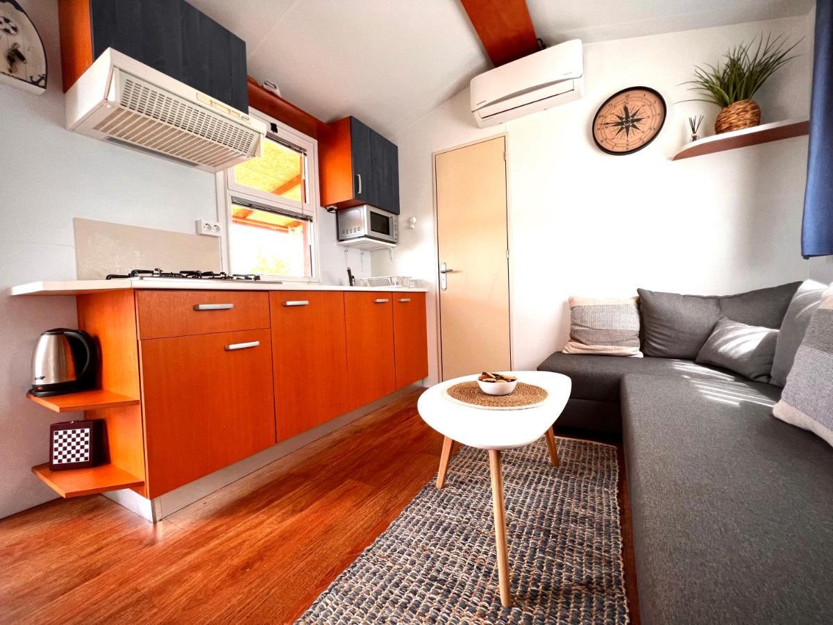 Mobile Home Nebo Luxus كلينوفيتسا المظهر الخارجي الصورة