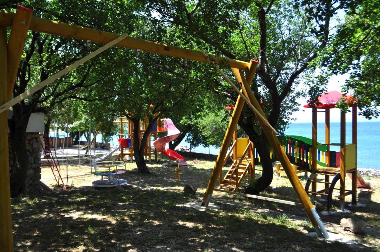 Mobile Home Nebo Luxus كلينوفيتسا المظهر الخارجي الصورة
